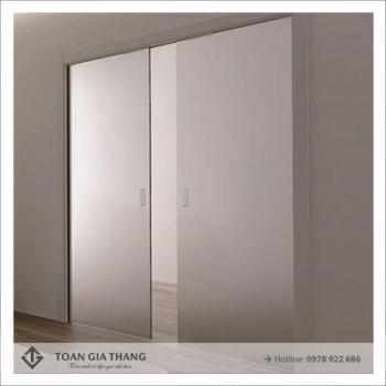 Cửa kính cường lực một chiều giá rẻ Cửa kính cường lực một chiều giá rẻ