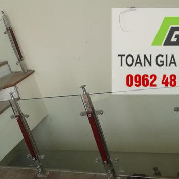 LAN CAN CẦU THANG KÍNH CƯỜNG LỰC LAN CAN CẦU THANG KÍNH CƯỜNG LỰC